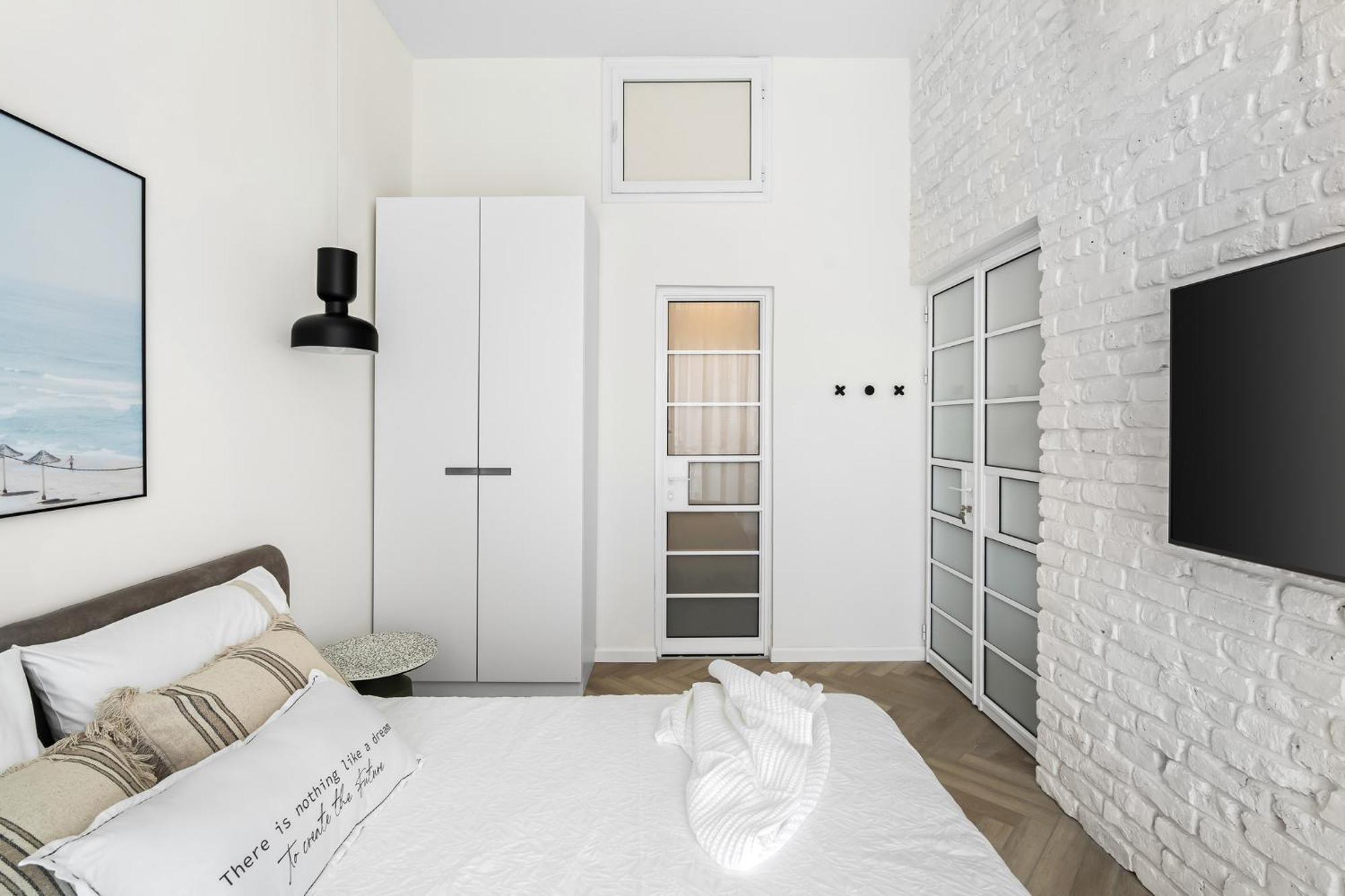 Sunsets Paradise 2Br With Parking By Beachfront Stay Herzliya Exterior photo